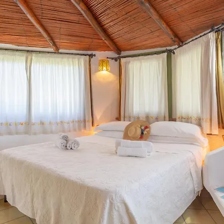 Casa Penthouse * Порто-Ротондо